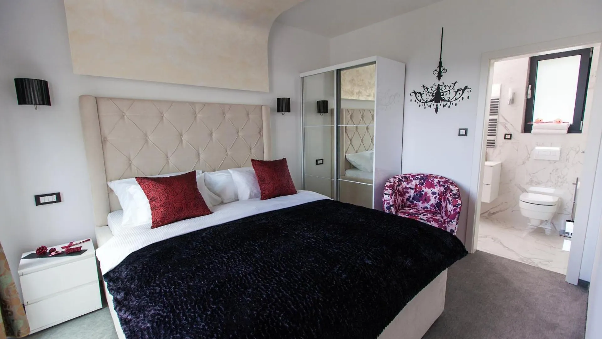 펜션 Villas De Shery 1 Antovo